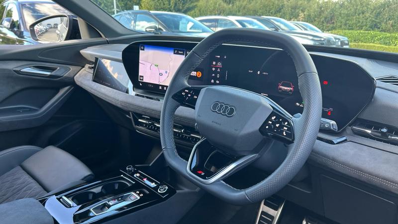 Used Audi Q6 e-tron 2025 for sale - 75982663: Photo 6
