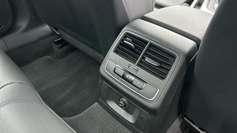 Used Audi A4 2023 for sale - 77055866: Photo 9