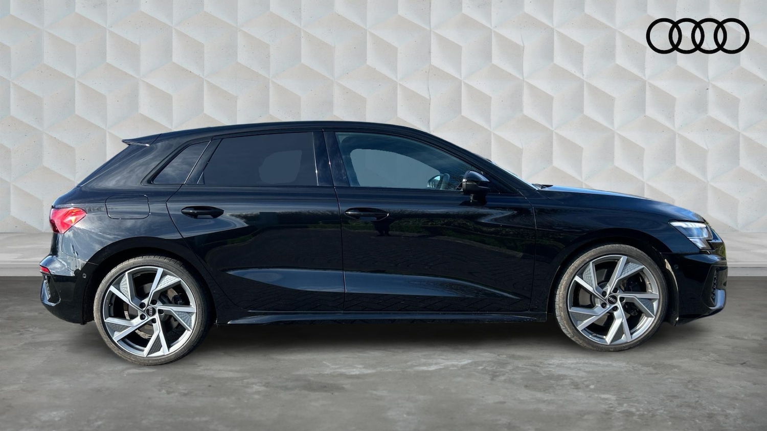 Used Audi S3 2024 for sale - 77721468: Photo 4