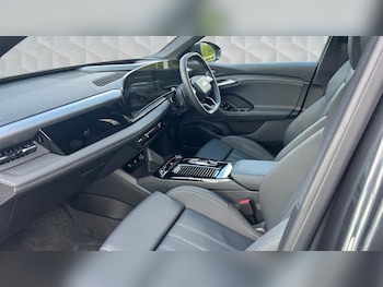 Used Audi Q6 e-tron 2025 for sale - 78018527: Photo