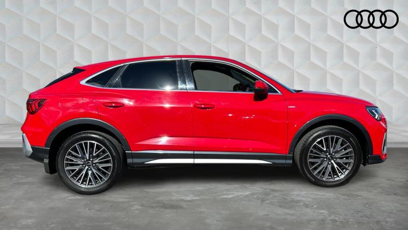 Used Audi Q3 2023 for sale - 75922591: Photo 4
