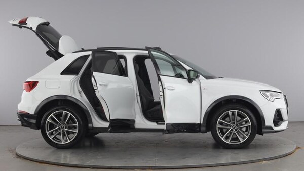 Used Audi Q3 2021 for sale - 75655931: Photo 10