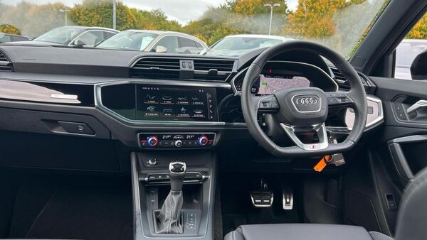 Used Audi Q3 2025 for sale - 76146675: Photo 10