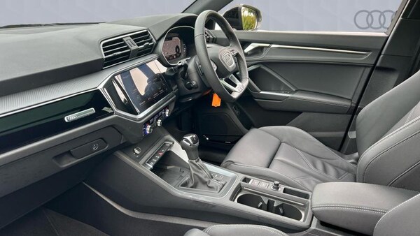 Used Audi Q3 2025 for sale - 76146675: Photo 2