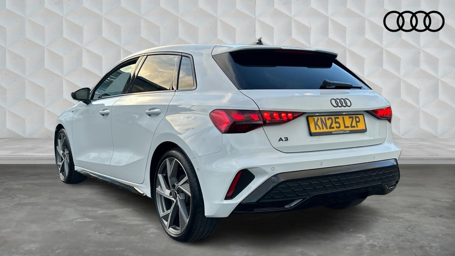 Used Audi A3 2025 for sale - 77504556: Photo 3