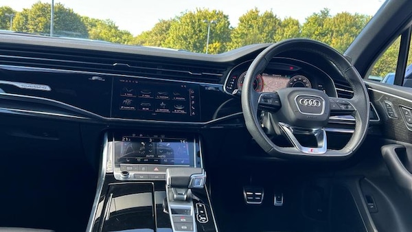 Used Audi Q7 2023 for sale - 75972947: Photo 10