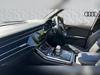 Used Audi Q7 2025 for sale - 78599872: Photo