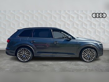 Used Audi Q7 2025 for sale - 78599872: Photo