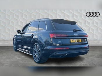 Used Audi Q7 2021 for sale - 76382235: Photo
