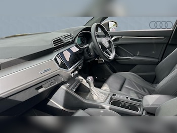 Used Audi Q3 2023 for sale - 75723993: Photo