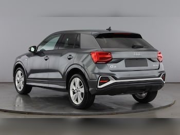 Used Audi Q2 undefined for sale - 78680902: Photo