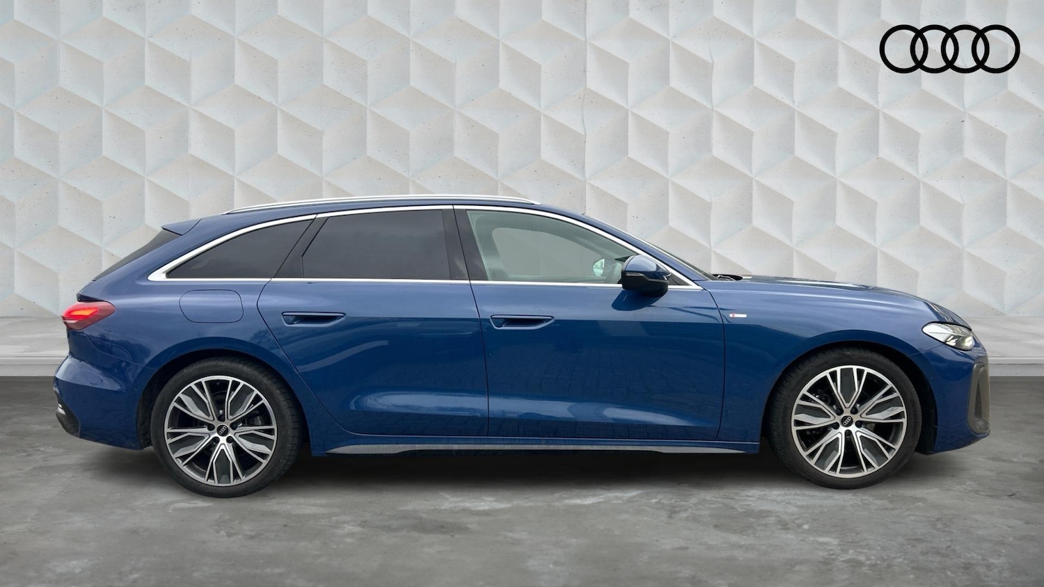 Used Audi A5 2025 for sale - 77504580: Photo 4