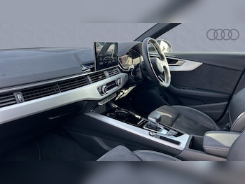 Used Audi A4 2021 for sale - 77676463: Photo