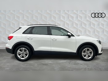Used Audi Q3 2023 for sale - 77504552: Photo