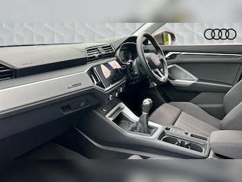 Used Audi Q3 2023 for sale - 78459932: Photo