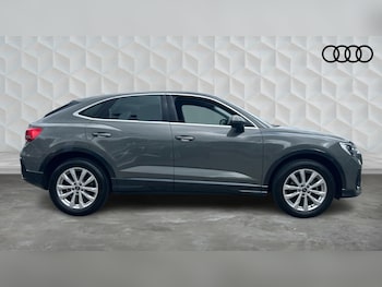 Used Audi Q3 2023 for sale - 78459932: Photo
