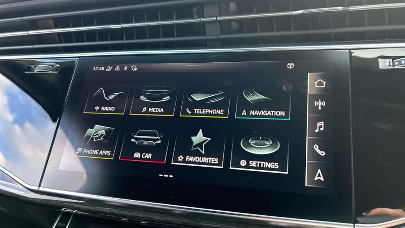 Used Audi Q7 2022 for sale - 76830250: Photo 7