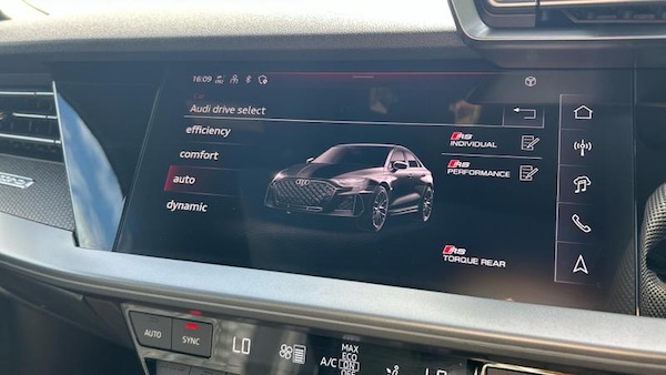 Used Audi RS3 2025 for sale - 75593391: Photo 38