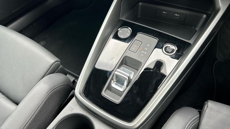 Vehicle 29