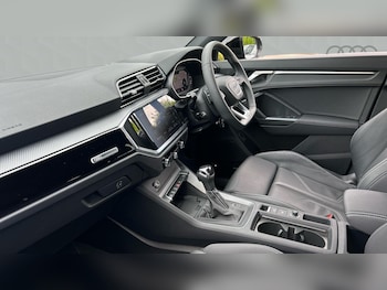Used Audi Q3 2025 for sale - 78274152: Photo