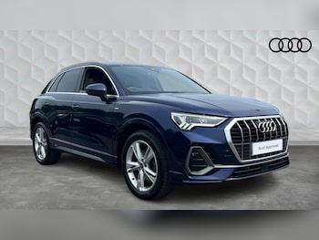 Used Audi Q3 2023 for sale - 78317311: Photo
