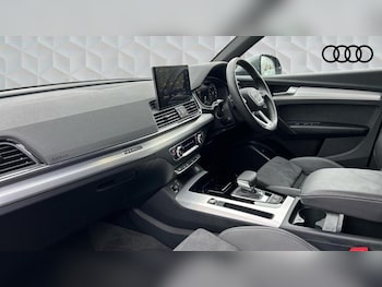 Used Audi Q5 2023 for sale - 76949108: Photo