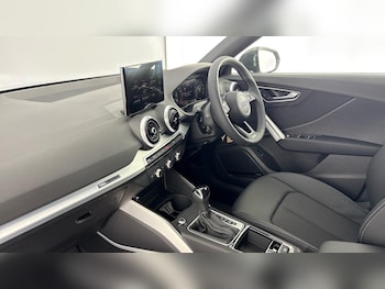 Used Audi Q2 undefined for sale - 78680896: Photo