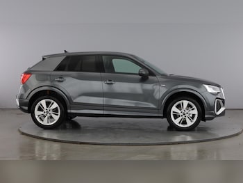 Used Audi Q2 undefined for sale - 78680896: Photo