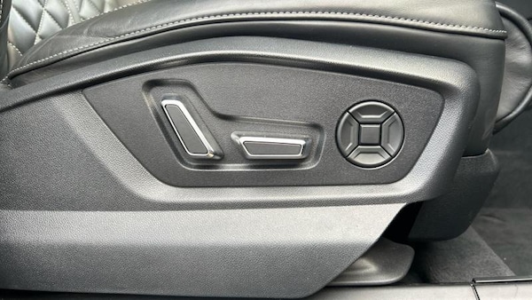 Used Audi SQ7 2022 for sale - 74210271: Photo 15