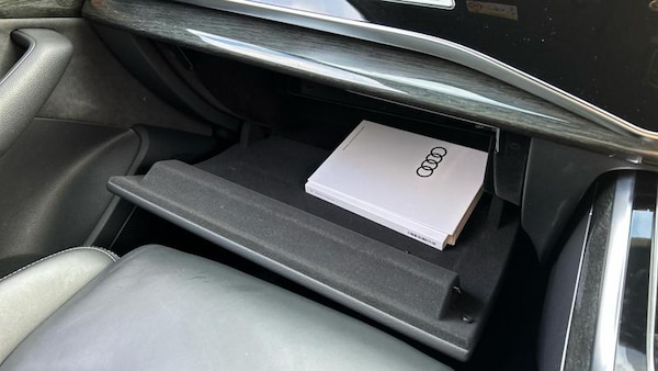 Used Audi SQ7 2022 for sale - 74210271: Photo 25