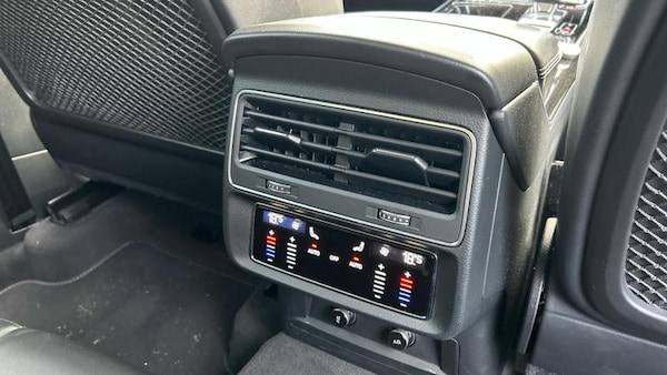 Used Audi SQ7 2022 for sale - 74210271: Photo 9
