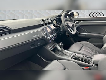 Used Audi Q3 2025 for sale - 76703065: Photo