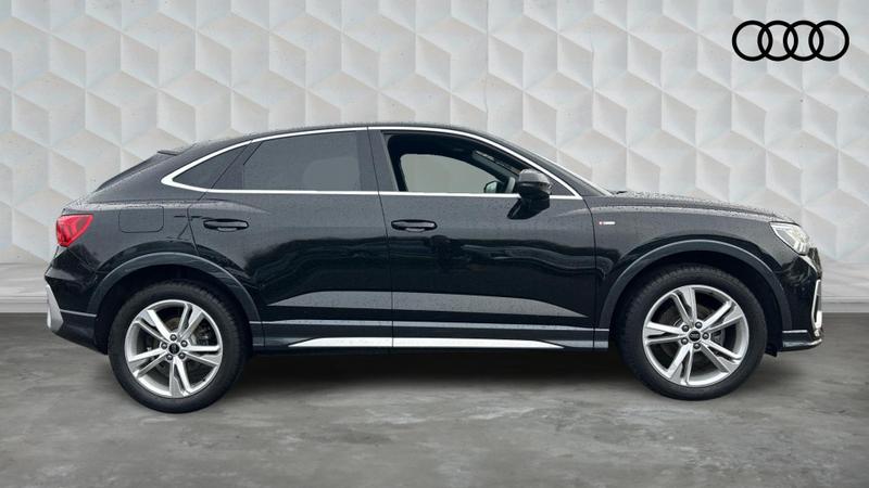Used Audi Q3 2025 for sale - 76703065: Photo 4