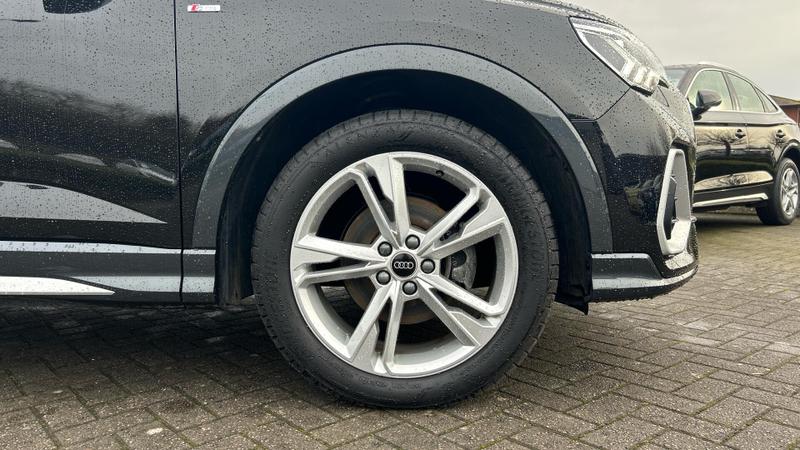 Used Audi Q3 2025 for sale - 76703065: Photo 5