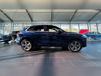 Used Audi Q3 undefined for sale - 77931834: Photo