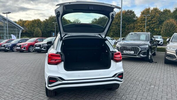 Used Audi Q2 2023 for sale - 76172643: Photo 17