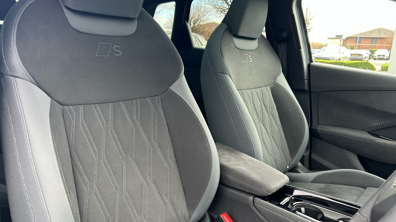 Used Audi Q3 2025 for sale - 77603060: Photo 13