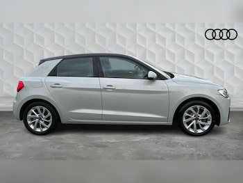 Used Audi A1 2023 for sale - 77088224: Photo