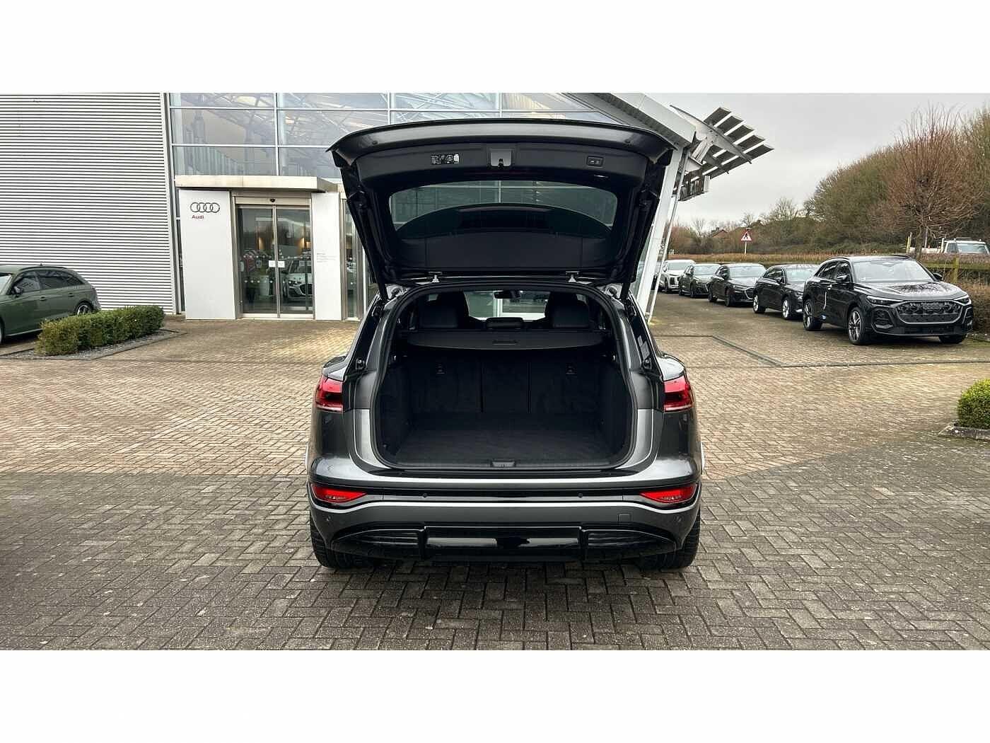 Used Audi Q6 e-tron 2025 for sale - 77766626: Photo 20