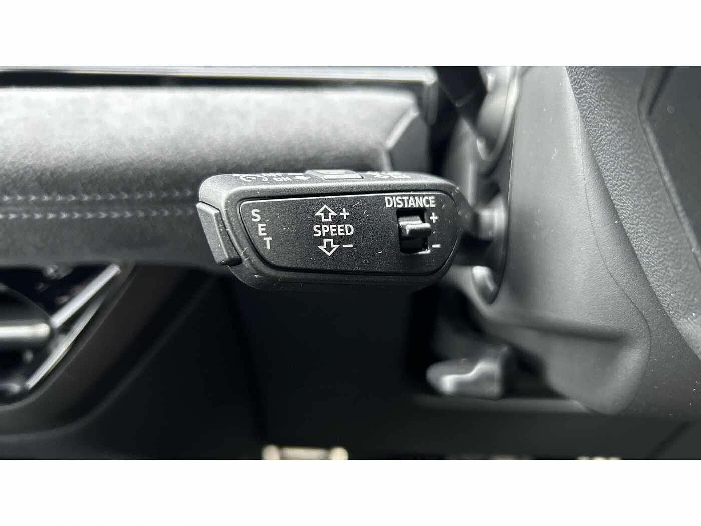 Used Audi Q6 e-tron 2025 for sale - 77766626: Photo 32