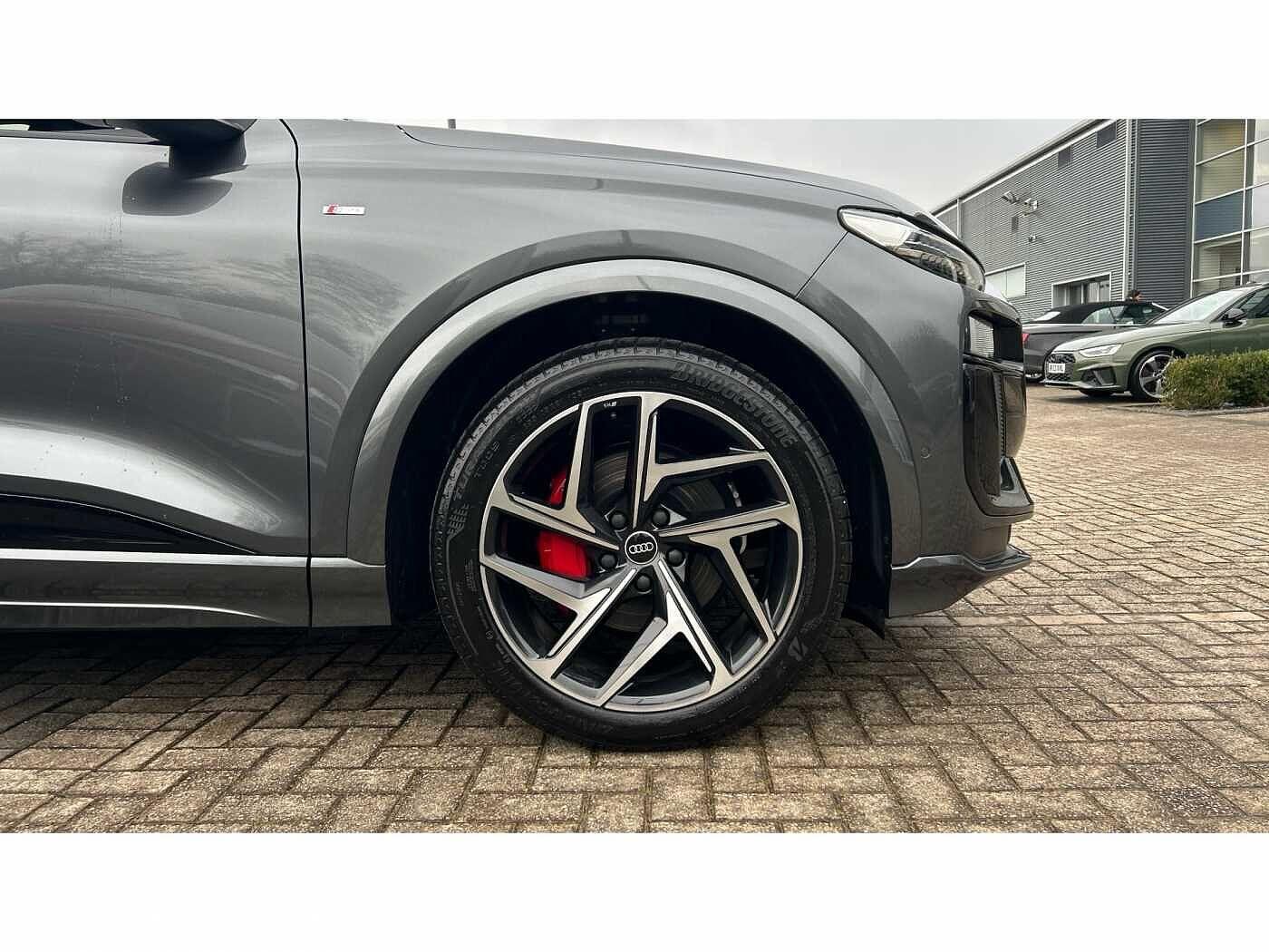 Used Audi Q6 e-tron 2025 for sale - 77766626: Photo 5