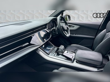 Used Audi Q7 2021 for sale - 79048087: Photo