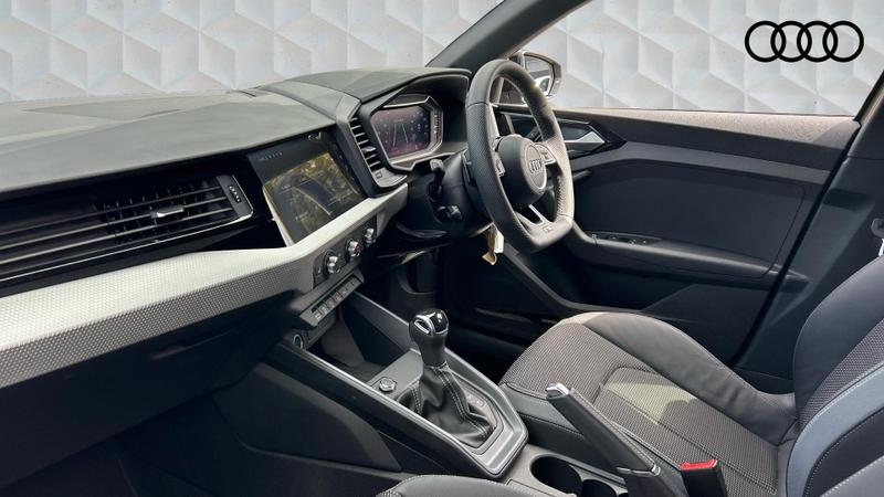 Used Audi A1 2025 for sale - 77138151: Photo 2