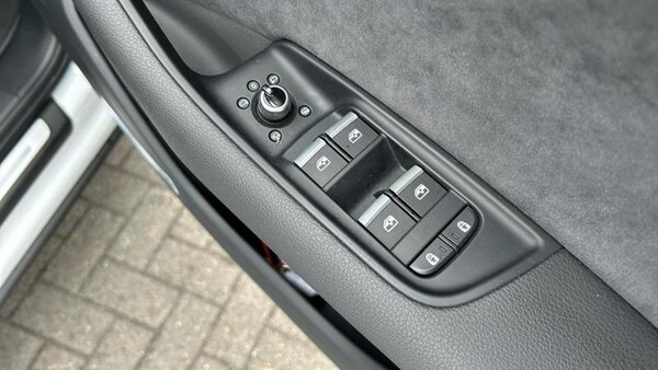 Used Audi SQ7 2025 for sale - 75561396: Photo 16