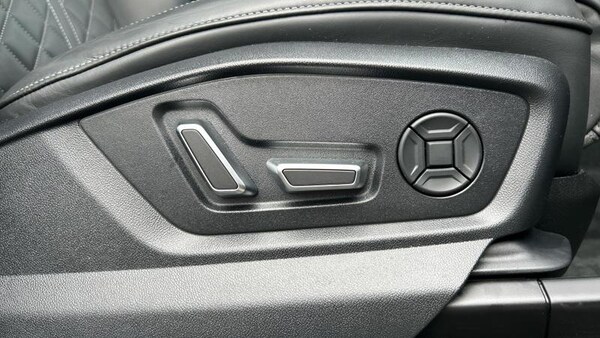 Used Audi SQ7 2025 for sale - 75561396: Photo 17
