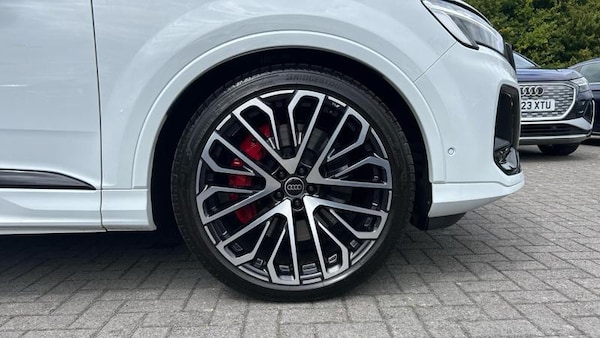 Used Audi SQ7 2025 for sale - 75561396: Photo 5