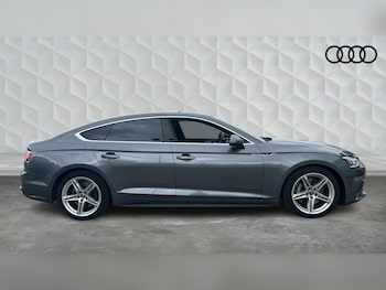 Used Audi A5 2018 for sale - 79010923: Photo