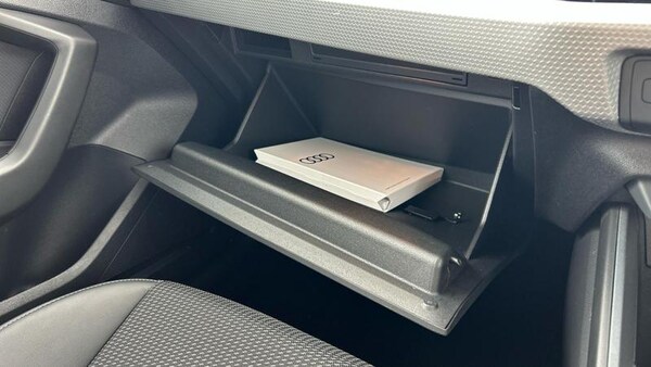 Used Audi A1 for sale - 75598655: Photo 30