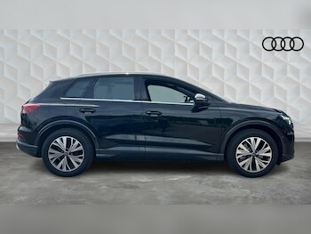 Used Audi Q4 e-tron 2025 for sale - 78835761: Photo