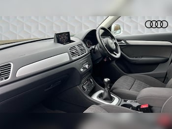 Used Audi Q3 2017 for sale - 77176272: Photo